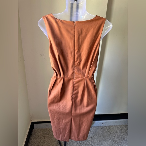 Mini Dress with pockets - Picture 5 of 9